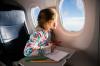 Comment voler avec un enfant dans un avion: astuces de vie pour voyager en hiver