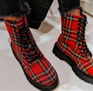 Tendance bottes d'hiver des femmes - 2020 collection. Êtes-vous prêt pour l'hiver?