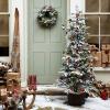 Comment décorer magnifiquement un sapin de Noël: tendances de la mode dans la décoration d'arbre de Noël